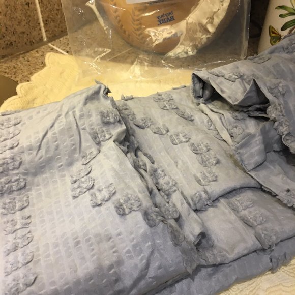 NIP "SINGLE PANEL" Madison Park curtain Gray 50"x95" - Picture 4 of 4